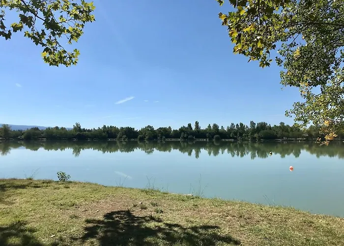 Maison De Village, Route Des Lacs * Le Bez