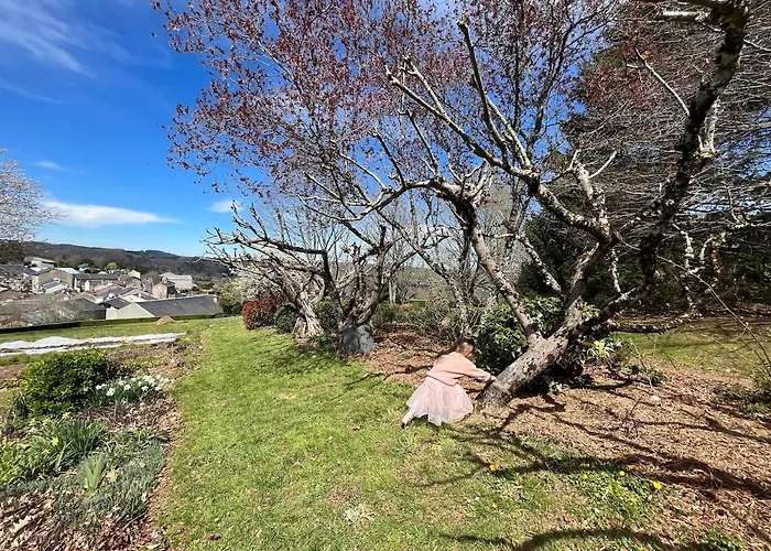 Maison De Village, Route Des Lacs