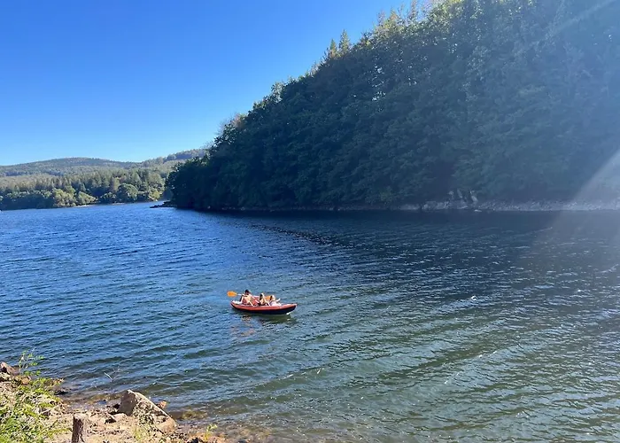 Maison De Village, Route Des Lacs 別荘 *